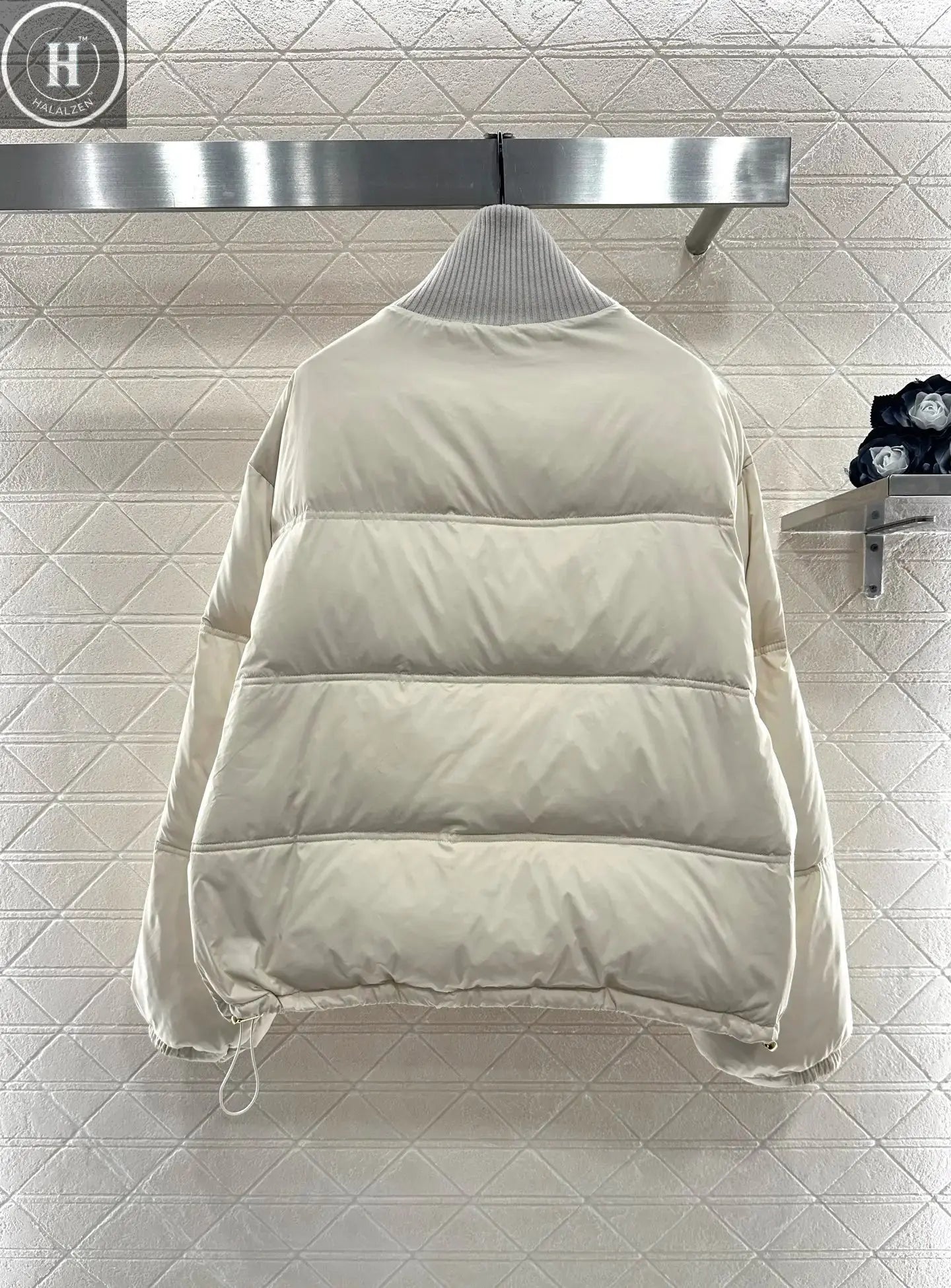 2025 autumn and winter new high-end customized women's warm stand-up collar down cotton jacket collar edge knitted ribbed Halalzen UK