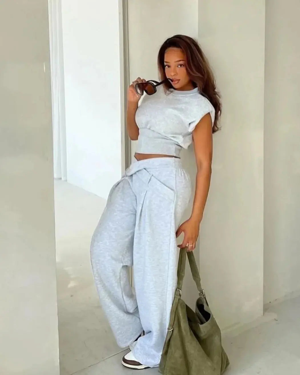 【2025 Summer New】Fashion Top & High Waist Straight Sweatpants Set for Women - Casual Tracksuit Two Piece Outfit | Solid Color/P Halalzen UK