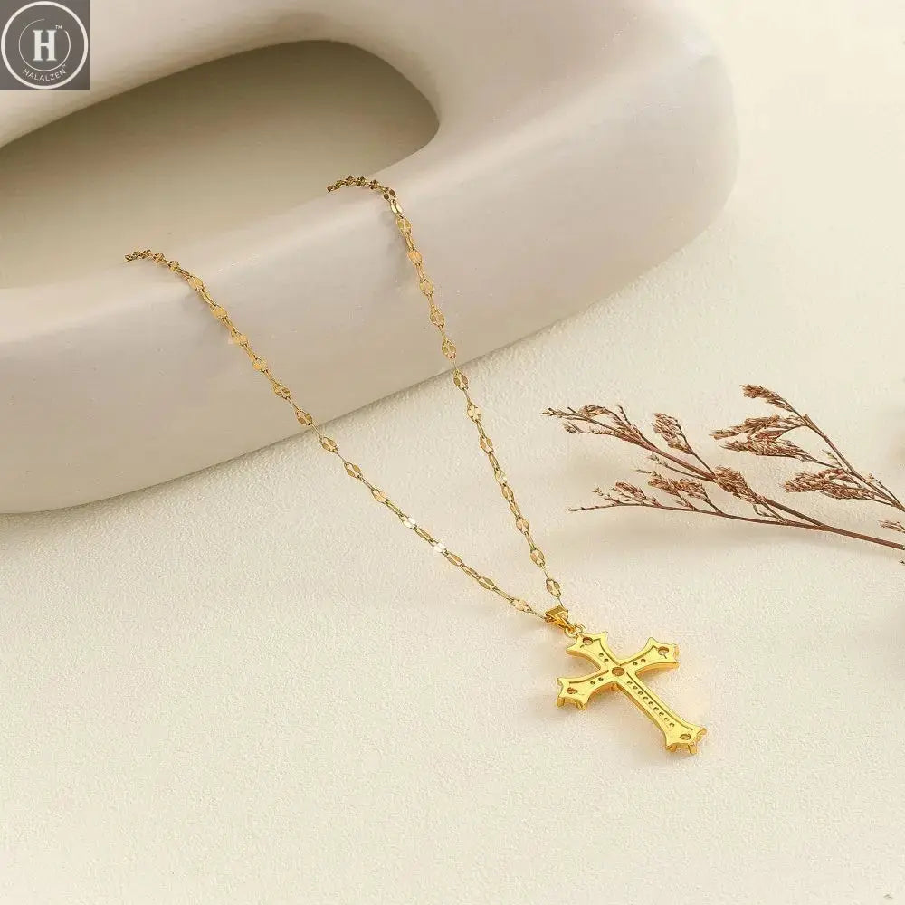 1 Piece of Fashionable, Simple and Versatile Micro-inlaid Zircon Christmas Cross Necklace For Men and Women HALALZEN