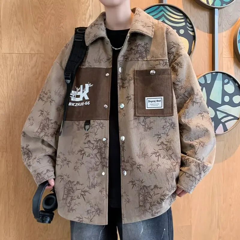 Denim jacket for men in spring and autumn, washed and tie dyed with ripped holes. Design sense of high street heavy-duty jacket