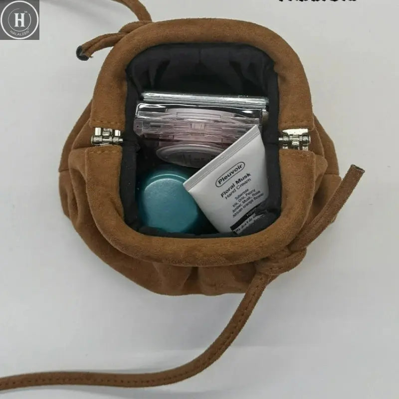 Trendy Matte Shoulder Bag for Women Shell Crossbody Bags Retro Fashion Small Purse Unique Design Versatile Texture Storage Bags HALALZEN