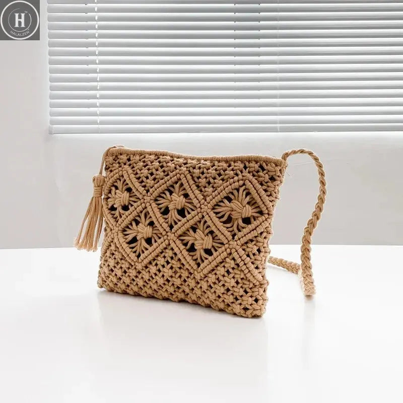 Summer Hollow Straw Bag For Women Tassel Decors Shoulder Messenger Bag Travel Beach Bag Daily Cotton Rope Crossbody Bag HALALZEN
