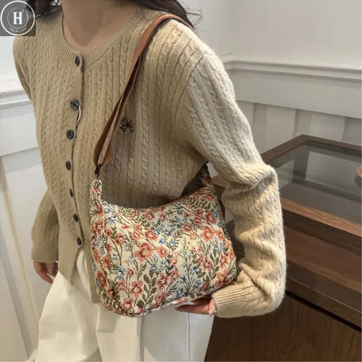 Fashion Vintage Winter New Women Lady Bag Versatile Literary Prints Cloth Crescent Pack Texture Temperament Crossbody Shoulder HALALZEN