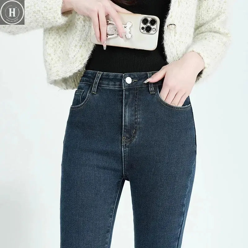 Winter Female Thin Snow Warm Plush Jeans Lady Chic Fleece Flared Pants Girls Korean High Waist Straight Leg Denim Trousers Halalzen UK