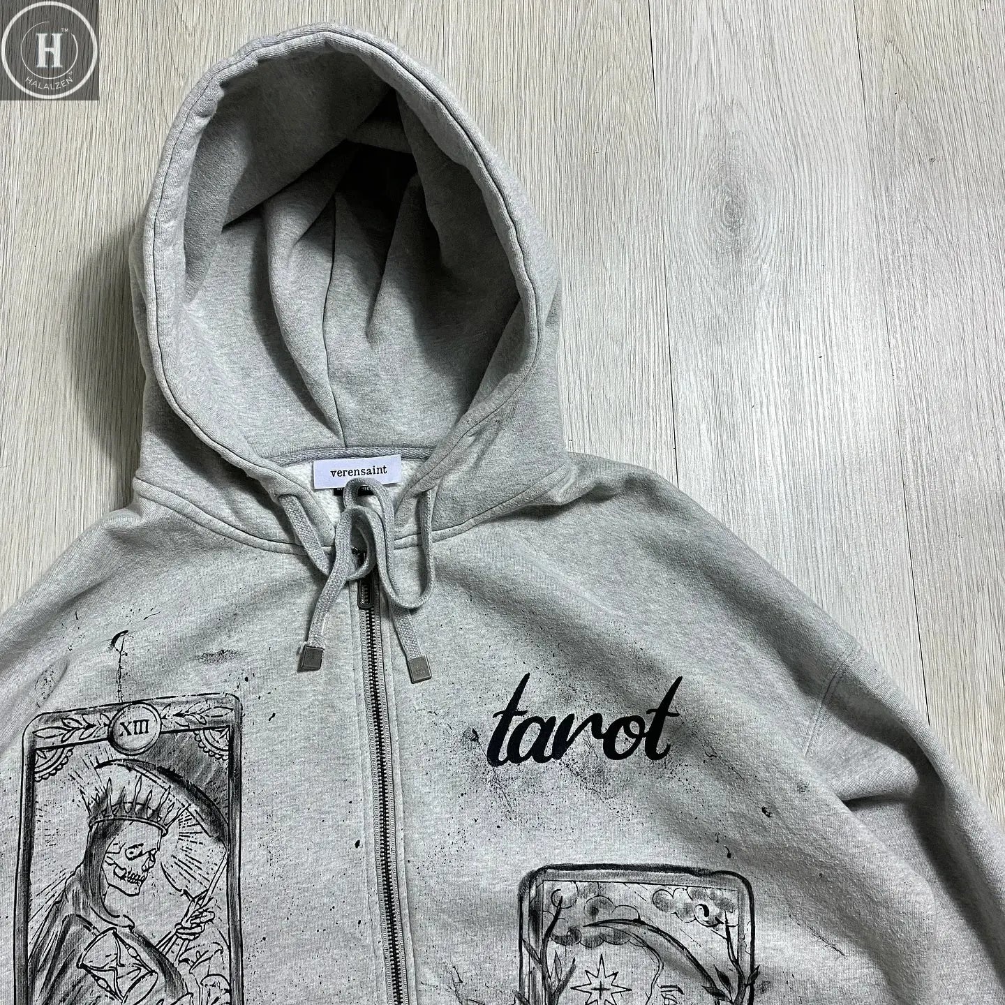Mysterious tarot card printed hooded sweatshirt retro old splash ink Indonesian slogan trendy cardigan HALALZEN