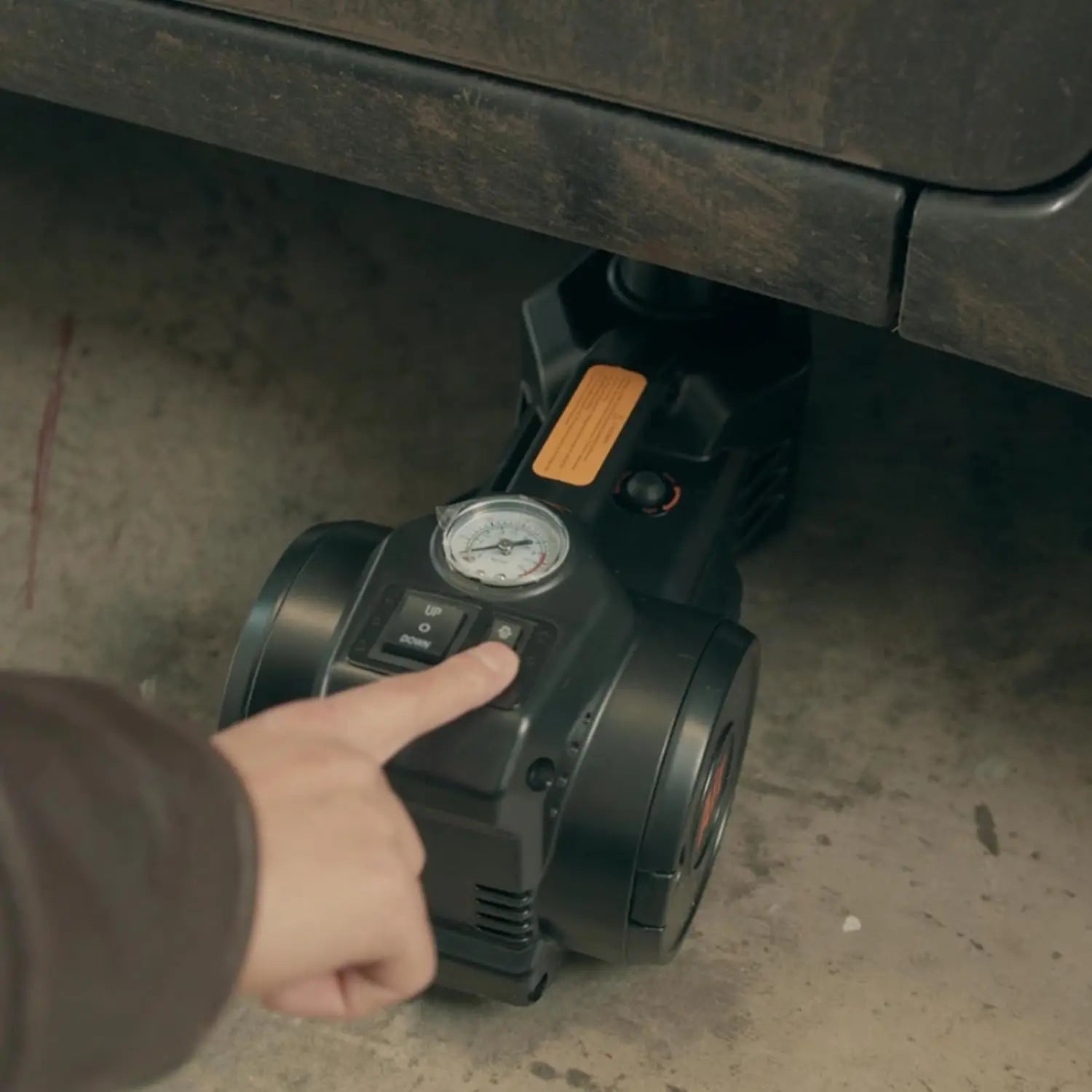 3-in-1 Electric 3-Ton Car Hydraulic Floor Jack with Tire Inflator and Impact Wrench for Roadside Emergencies