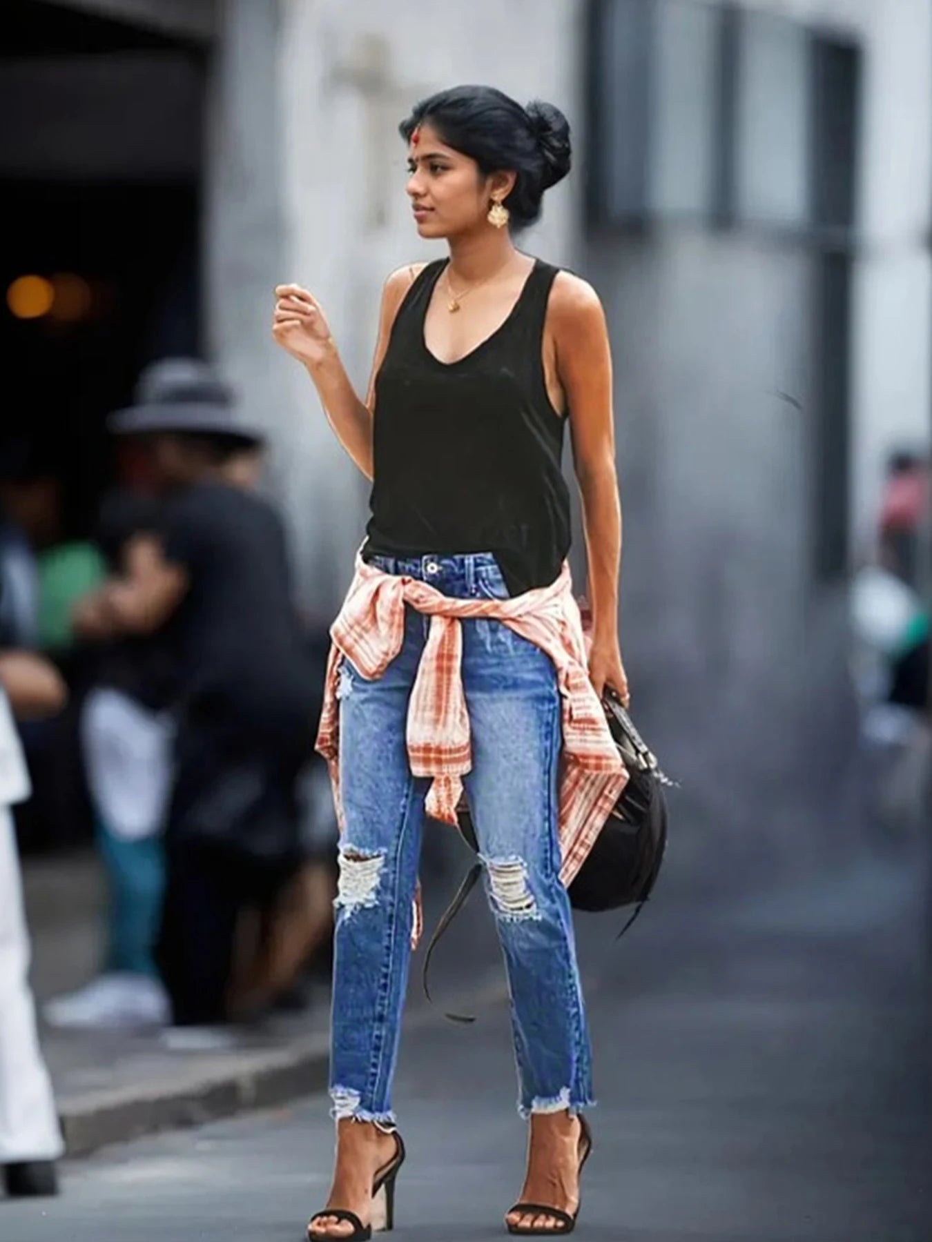 2025 Summer New Women's Retro Piercing Elastic Jeans, Five Pocket Design, Comfortable Version, Suitable for Daily Wearing