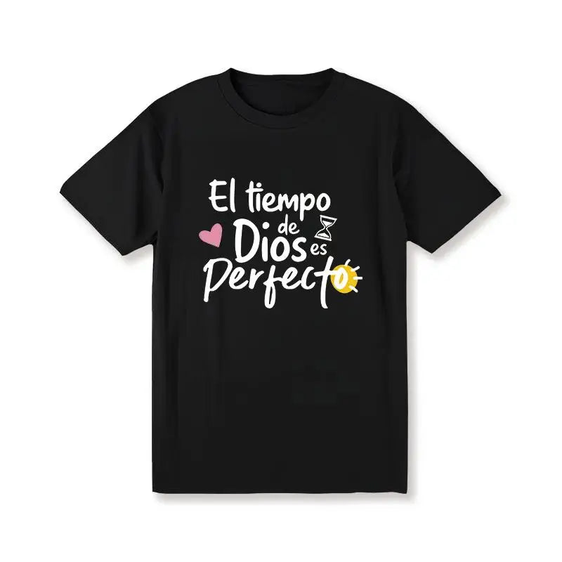 God's Perfect Time" T-Shirt Spanish Christian Faith Graphic Tee, Unisex Inspirational Religious Top, Motivational Gift for Women