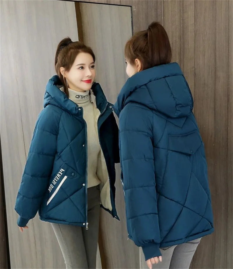 2024 New Autumn Winter Waterproof Windbreaker Puffer Jacket New Women Hooded Black Snow Parka Short Cotton Padded Jacket Coat