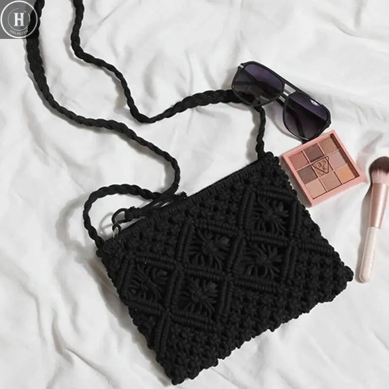 Summer Hollow Straw Bag For Women Tassel Decors Shoulder Messenger Bag Travel Beach Bag Daily Cotton Rope Crossbody Bag HALALZEN