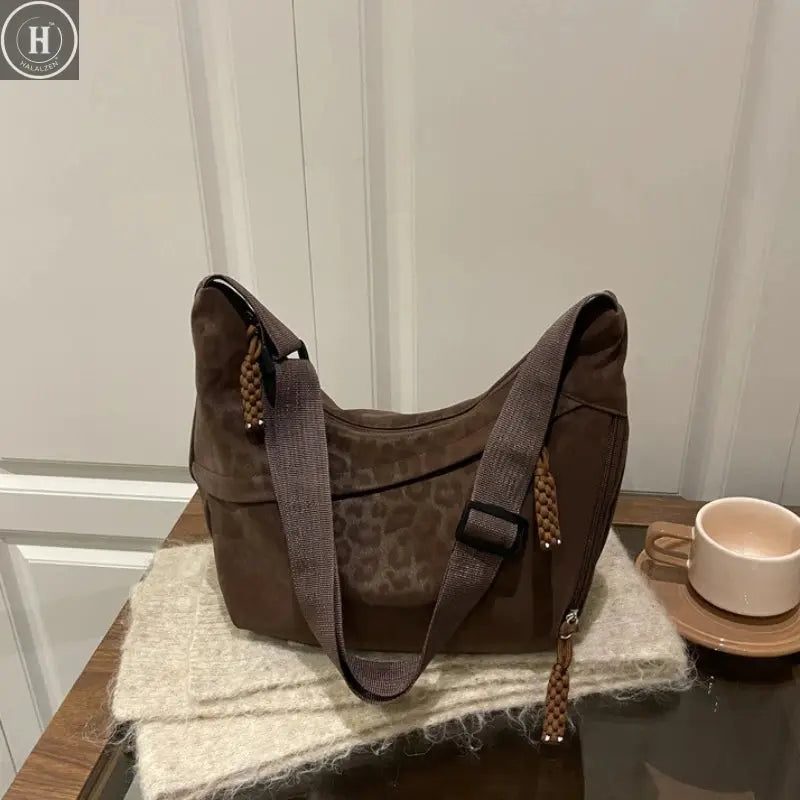 Leopard Print Crossbody Bag Women Fashion Large Capacity Hobo Shoulder Bag Casual Multi Pocket Commuter Tote Bag HALALZEN