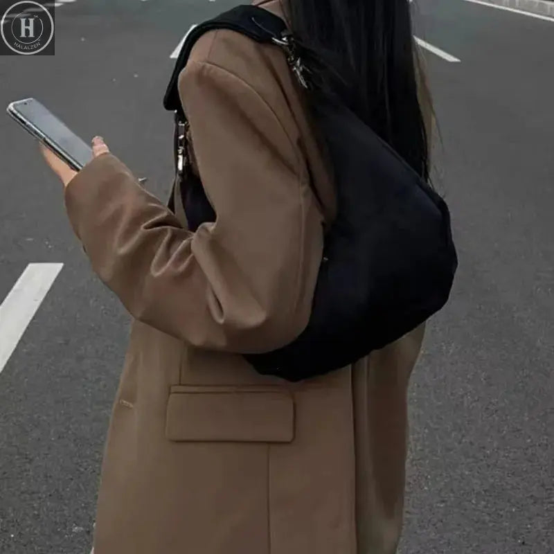 Women Retro Underarm Bag Armpit Small Shoulder Bag Soft Hobos Y2k Female Black Purse Fashion Girls Crescent Handbag 2025 New HALALZEN