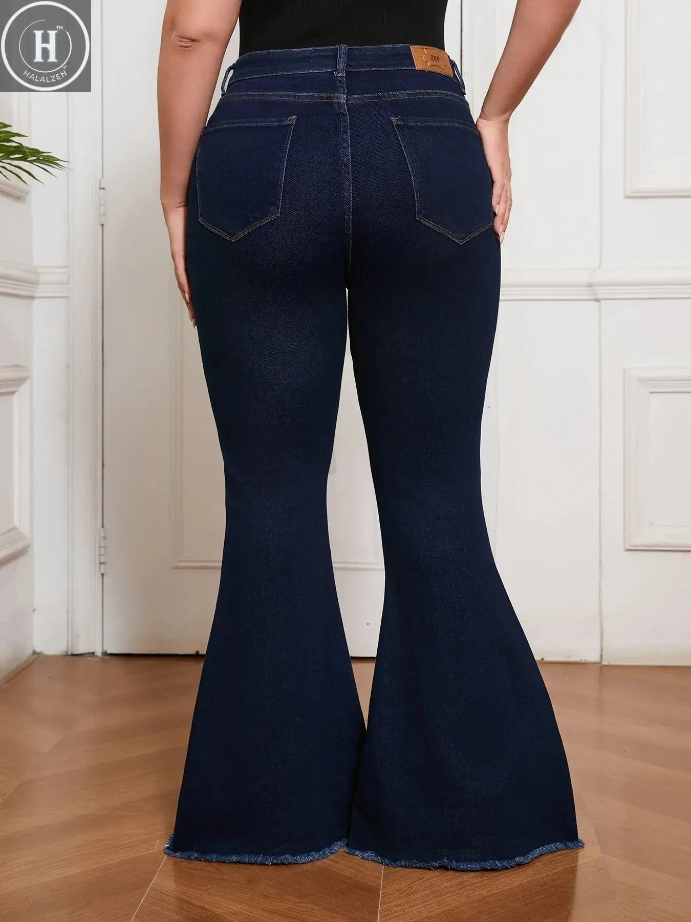 Full Figured Women’s Dark Wash High Waist Denim Pants Butt Lifting Bootcut Jeans Stretch Comfortable Everyday Clothing Halalzen UK