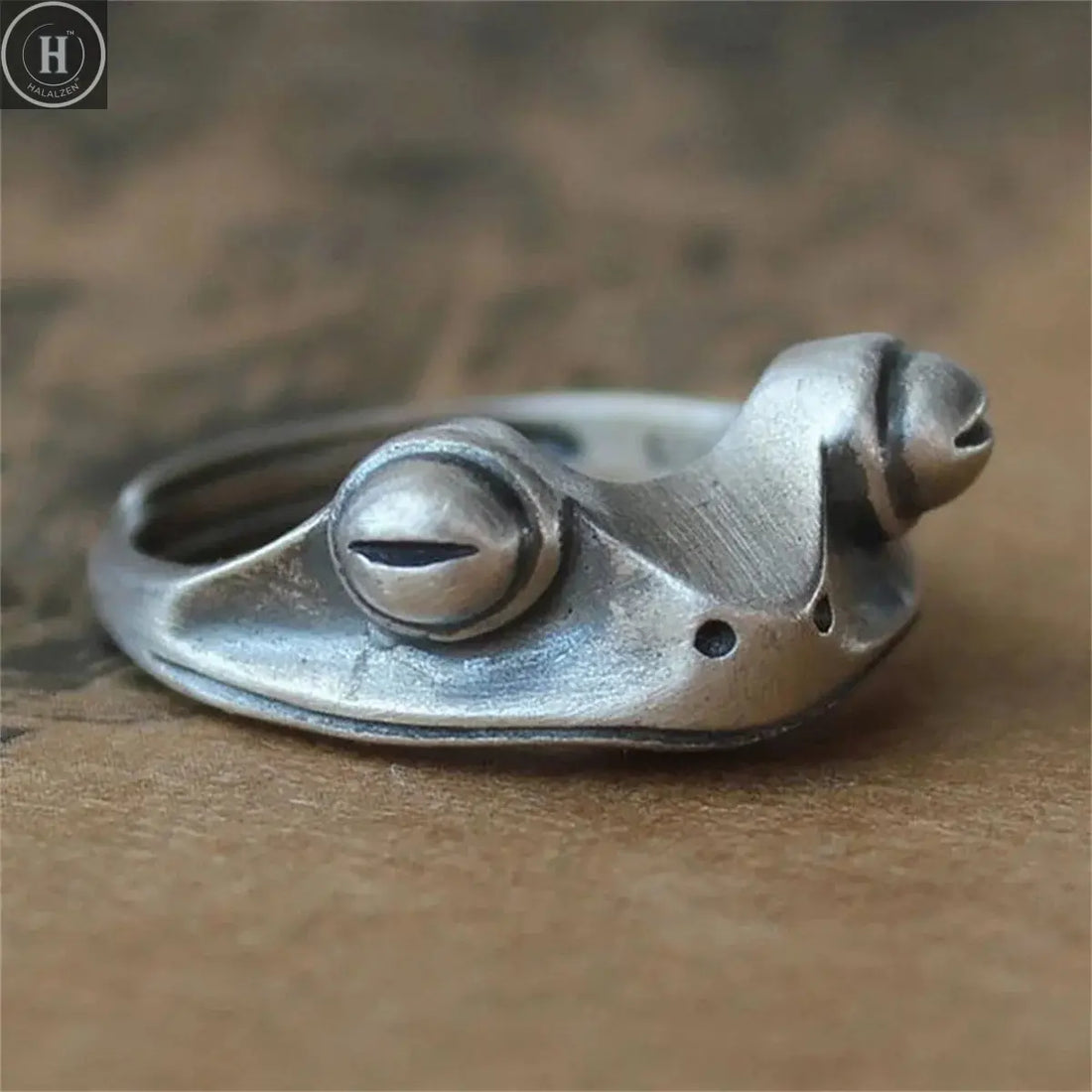 Retro Frog Toad Animal Rings for Women Men Artistic Design Silver Color Opening Resizable Unisex Female Statement Ring Best Gift HALALZEN