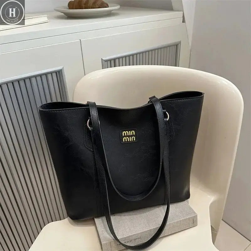 Designer style bag - 2026 best-selling high-quality vintage oil wax leather large bag, fashionable crossbody backpack, tote bag HALALZEN