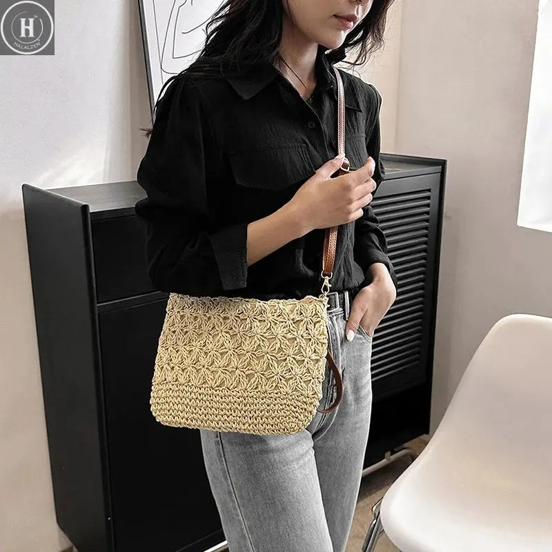 Straw Crossbody Bags for Women Summer Woven Shoulder Bag Purse Raffia Beach Wristlet Crochet Handbag Purse for Women HALALZEN