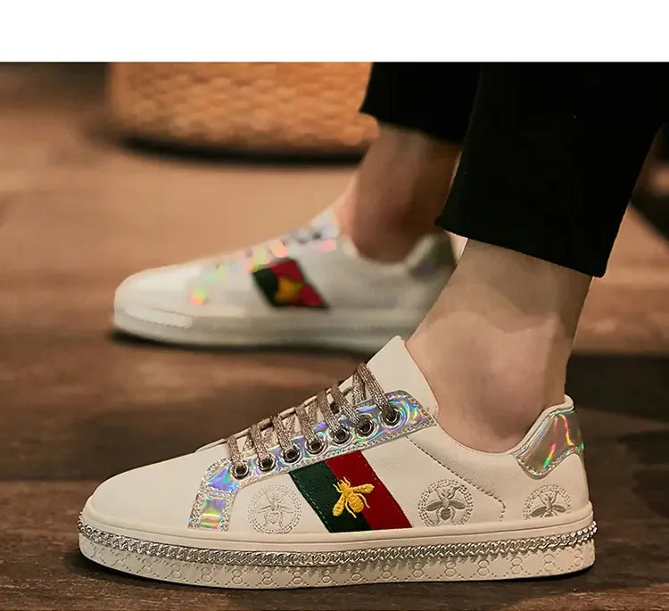 Luxury Brand Embroidered Shoes Casual Flats Soft Sneakers Comfort Mens Skateboarding Shoes Unisex Black White Women Footwear