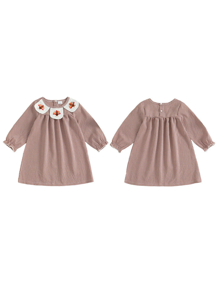 Women s Christmas Plaid Dress with Reindeer Embroidery and Round Neckline Long Sleeves A-Line Silhouette Festive Holiday