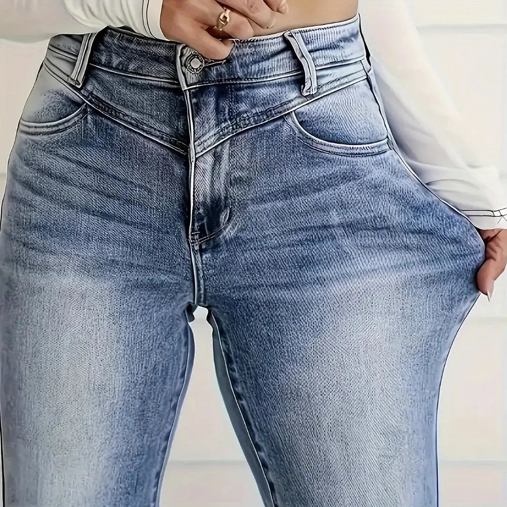 Women's Plus Size Straight Jeans - Summer Temperament Commuter Washed Plus Size Pocket Solid Color Elegant Jeans Halalzen UK