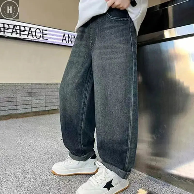 Boys Plush Warm Jeans Autumn Winter Kids Fashion Embroidered Letter Denim Pants Casual Loose Straight Trousers for 5-14 Years HALALZEN