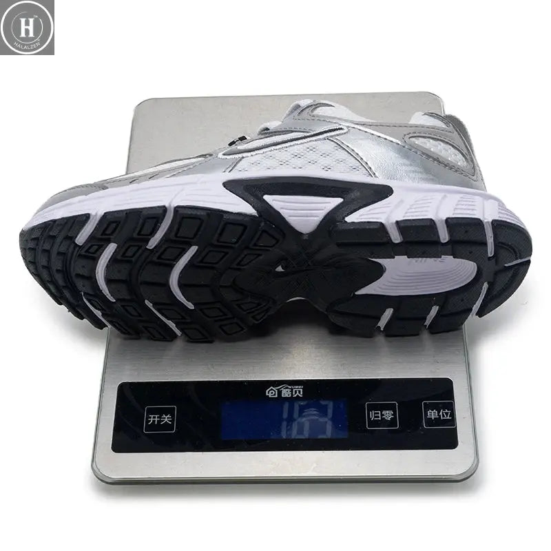 Nike Children's Shoes, Toddler Shoes, V5 Rnr Sports Shoes, Retro Fashion, Wear-Resistant, Breathable Casual Shoes Hq6412-100 HALALZEN