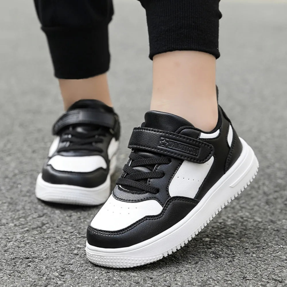 Boys Shoes Sneakers Leather Children Comfortable Flat Shoes Black White Shoes for Kids Girls School Walking Footwear Non Slip