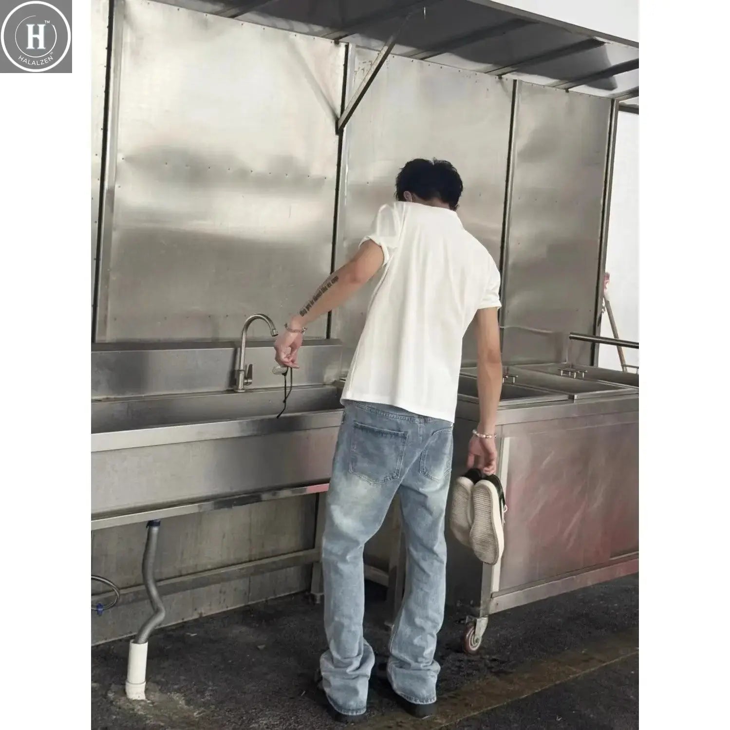 American Basic Style Light Blue High Elasticity Flared Jeans Drapey Versatile Casual Cleanfit Long Trousers for Men Halalzen UK