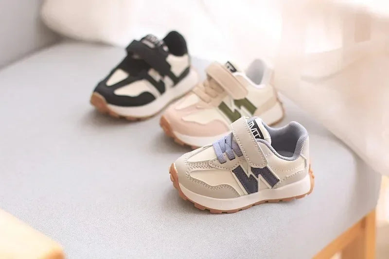 Children's Sports Shoes Toddler Breathable Non Slip Comfort Sneakers Lightweight Hook and Loop Soft Sole Running Casual Shoes