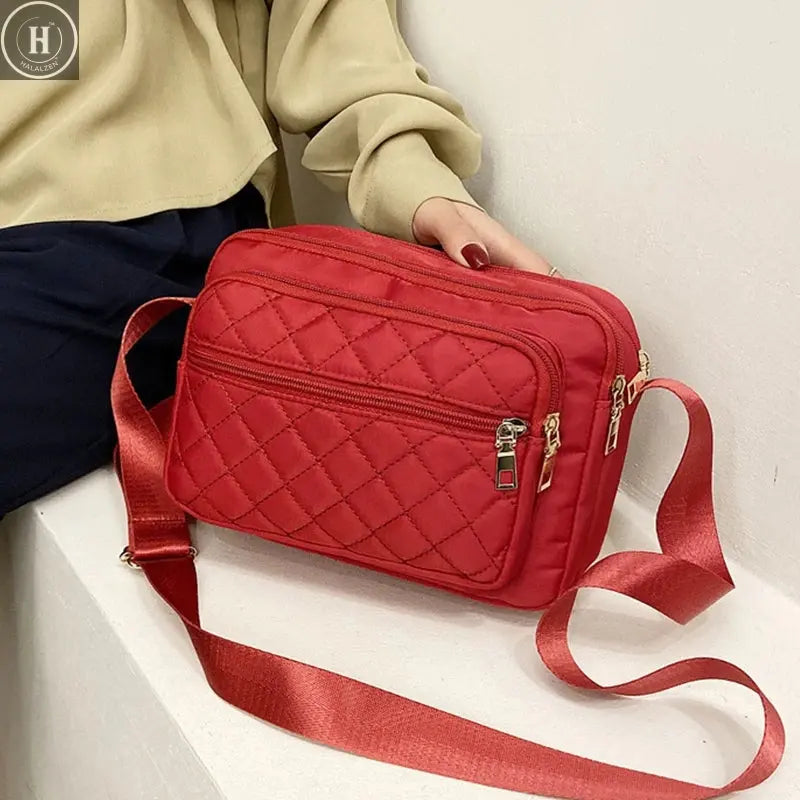 Fashion Women Shoulder Messenger Bag Waterproof Nylon Crossbody Bag Female Large Capacity Casual Travek Handbags Purse Bags HALALZEN