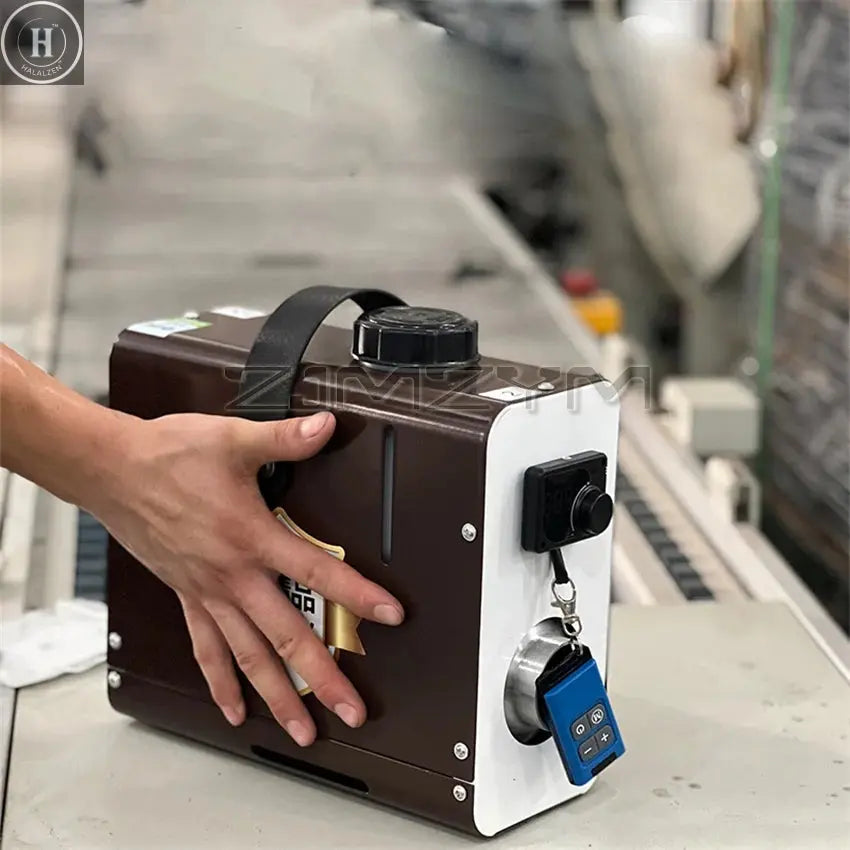 12v 24v All-in-one Machine 1000W Small Mini Truck Parking Heater Diesel Heater Electric Vehicle Diesel Heater HALALZEN