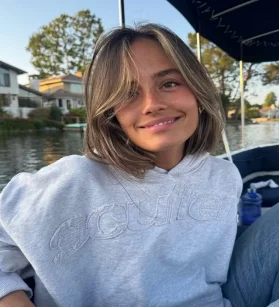 Spring and summer loose and simple fashion casual street sweatshirt men's and women's fresh style dress up hoodie zipper jacket