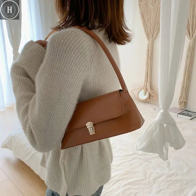 Solid Color Flip Lock Pu Leather Handbag Women Shoulder Bag, Versatile Underarm Bag, Autumn Winter Baguette Bag, Retro Tote Bag HALALZEN