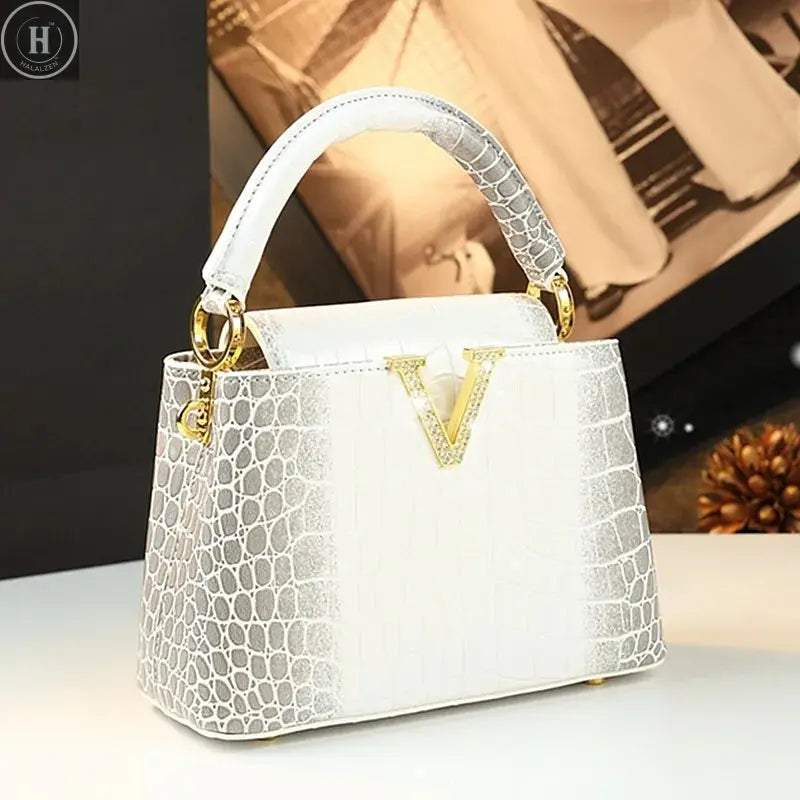 2025 New Crocodile Pattern Leather Women Handbags Luxury Fashion Small Shoulder Messenger Bag Portable Crossbody Shell Bags HALALZEN