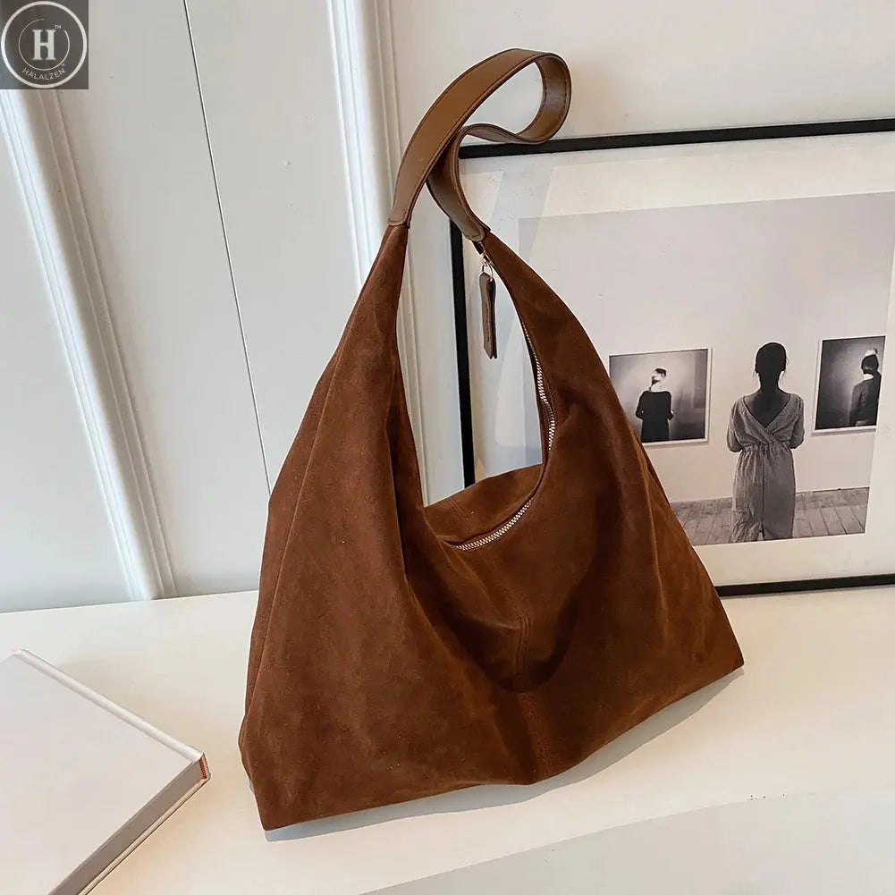Women Suede Shoulder Bag with Zipper Hobo Bags Large Capacity Handbag Slouchy Bag Commuter Travel Bag Purses and Handbags HALALZEN