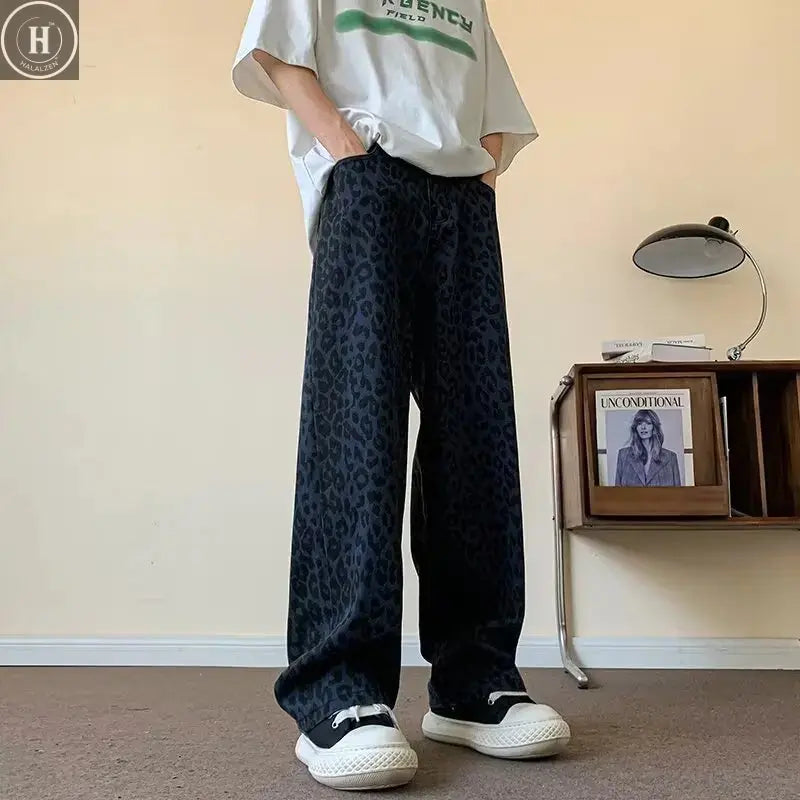 Retro American Style Men's Loose Fit Straight Leg Leopard Print Jeans Summer High Street Fashion Casual Cotton Denim Trousers Halalzen UK