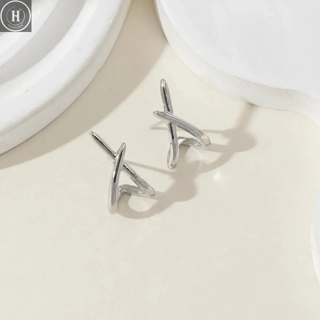 LATS Trendy Gold Color Cross Stud Earrings for Women Dainty Simple Minimalist Earring Fashion Jewelry Party Gifts Wholesale HALALZEN