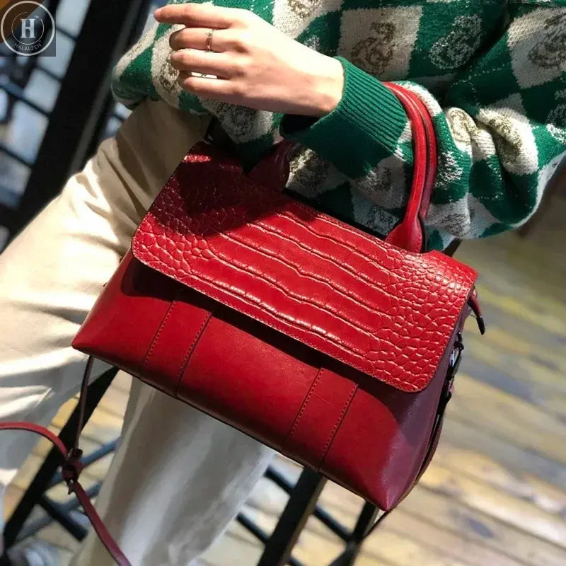 Women's Cow Real Leather Crossbody Bag Female Cowhide Designer Luxury Shoulder Bags Ladies Casual Retro Large Capacity Handbag HALALZEN