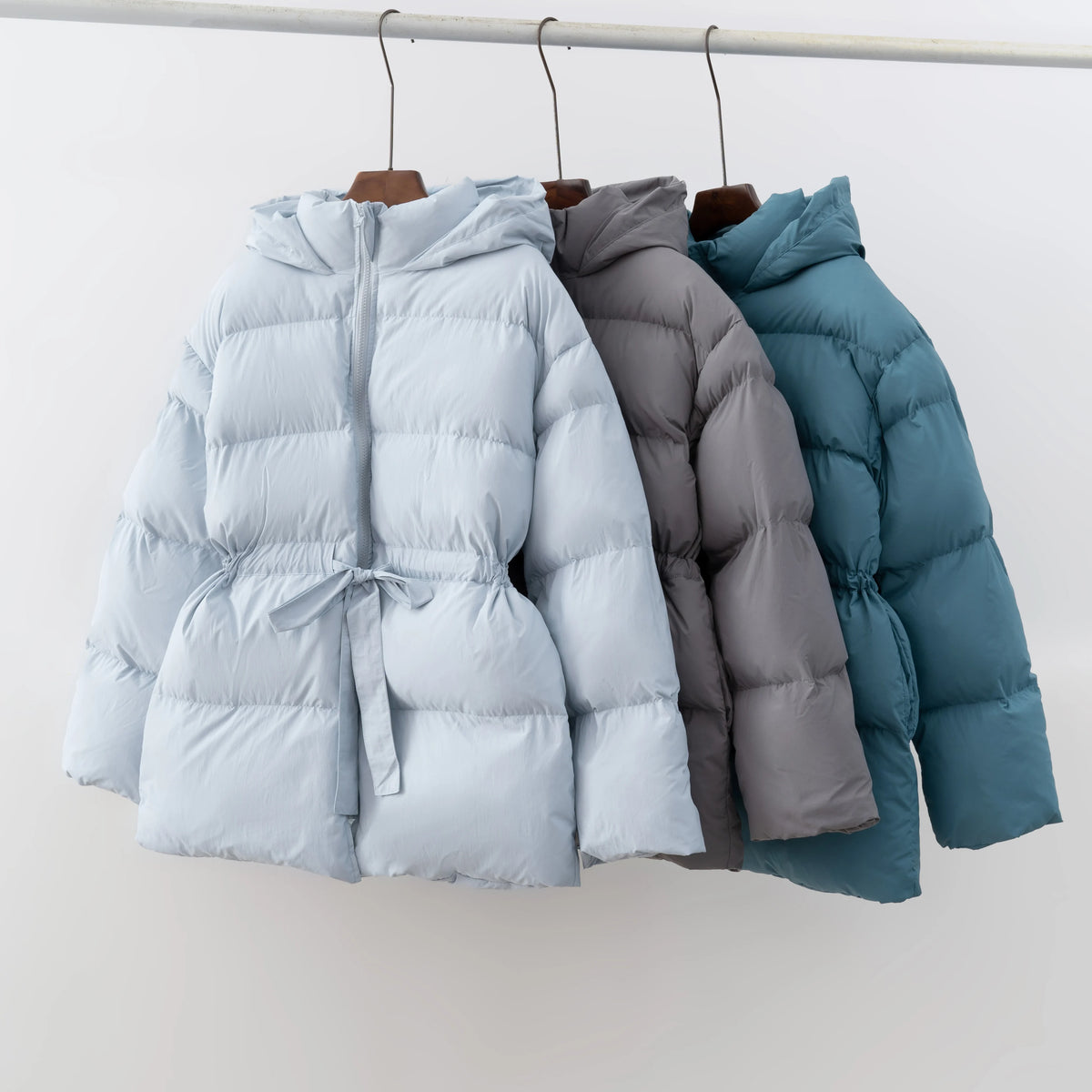 2024 Women Winter Jacket coat Stylish Thick Warm fluff Parka Female water proof outerware coat New Hot