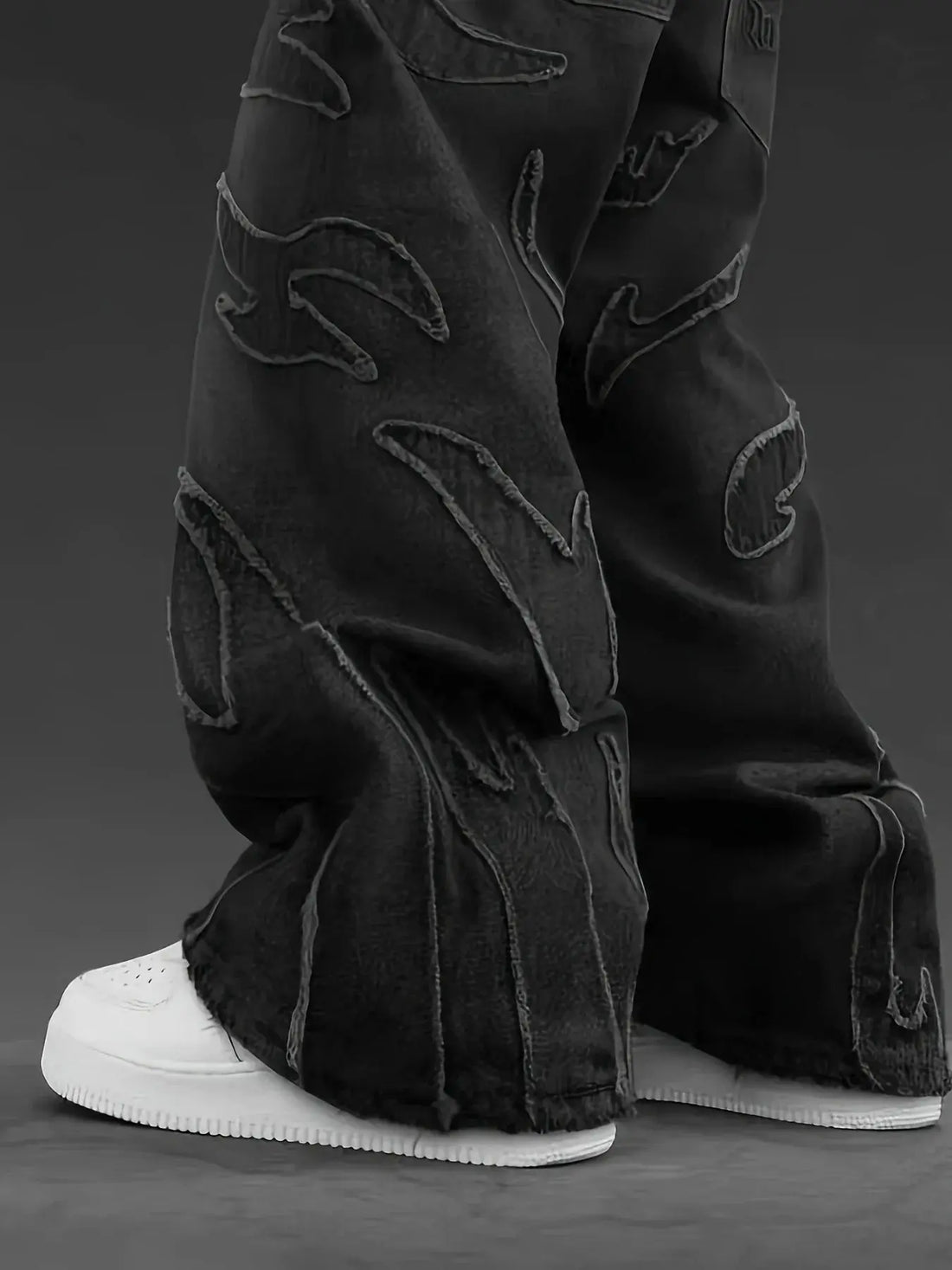 European and American Embroidered Street Graffiti Wide-Leg Jeans for Men, Loose Flame Vintage-Style Casual Trousers Halalzen UK