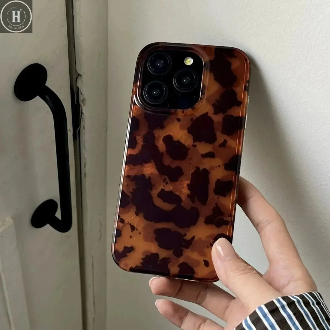 Retro Amber Texture Laser Phone Case For iPhone 17 16 Pro Max 15 14 13 12 11 XS XR 7 8 Plus 16E Stylish Leopard Print Soft Cover Halalzen UK