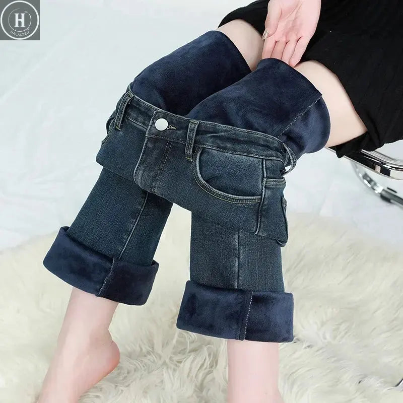 Winter Female Thin Snow Warm Plush Jeans Lady Chic Fleece Flared Pants Girls Korean High Waist Straight Leg Denim Trousers Halalzen UK
