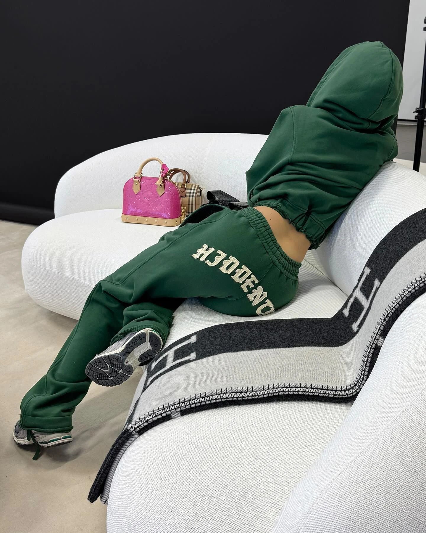 Harajuku Y2K American Fashion Gothic Letter Slim tailor Hoodie woman Street Hip-Hop Versatile Casual Loose Sweatshirt Hot Girl