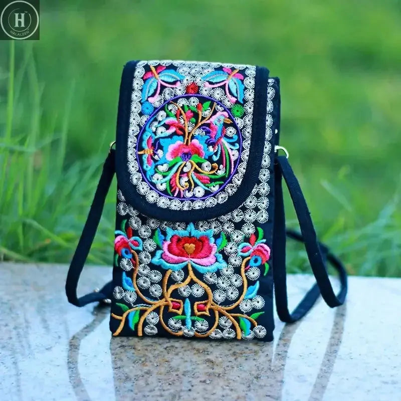 New Ethnic Style Embroidered Bag Women Mobile Phone Bag Flap Canvas Bag Crossbody Bag Popular Double Layer Zero Wallet HALALZEN