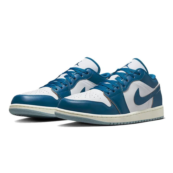 NIKE Men's AIR JORDAN 1 LOW SE Basketball Shoes