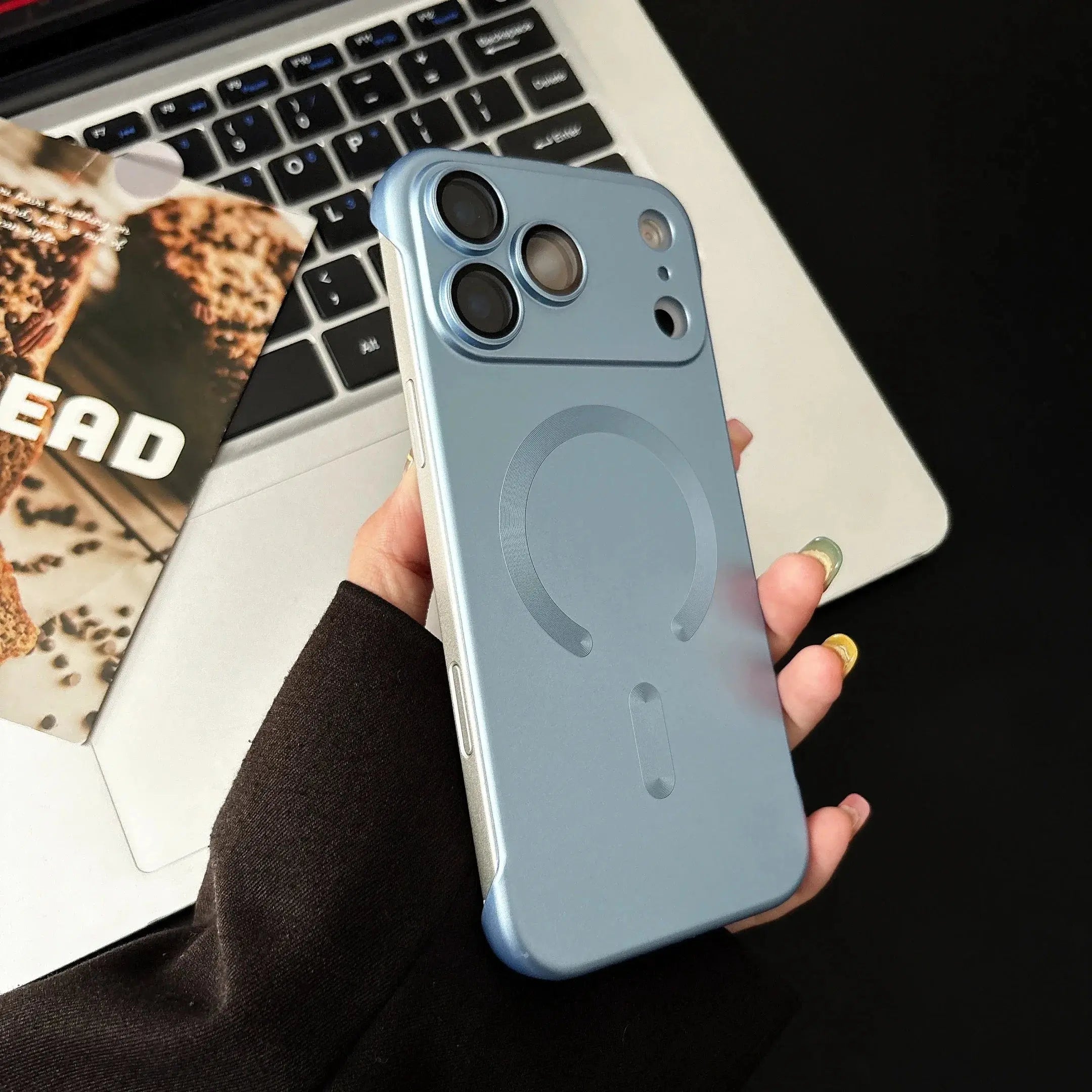 Ultra Thin Matte Magnetic Cover For iPhone 17 Air 16 15 14 Plus 13 12 11 17 Pro Max For Magsafe Charging Frameless PC Phone Case Halalzen UK