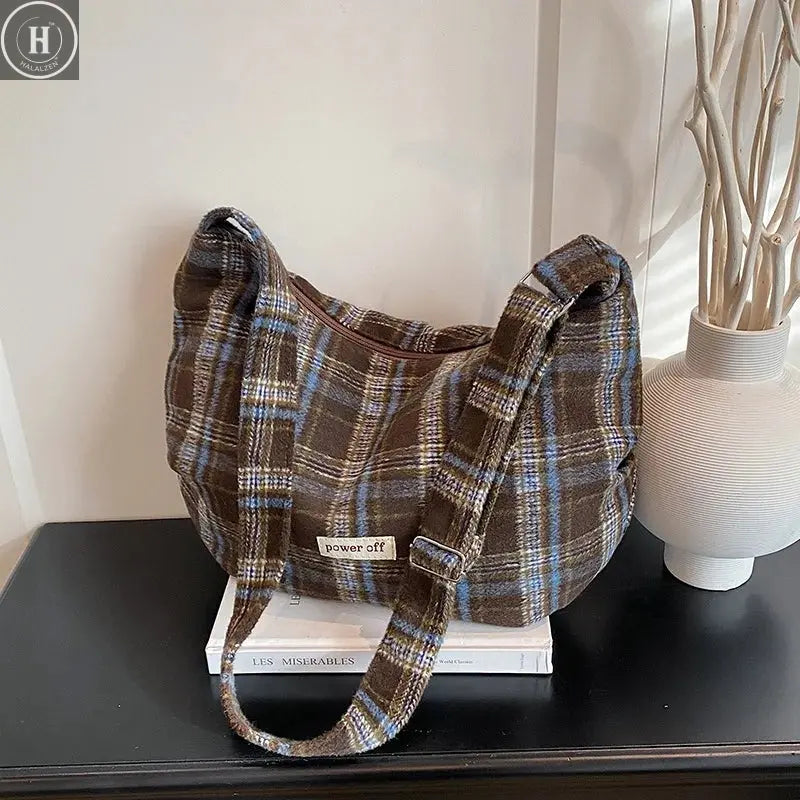 Fashion Versatile Plaid Shoulder Bag Retro Crossbody Wool Commuter Fashion Large Capacity Backpack HALALZEN