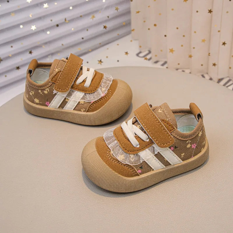 Baby Girls First Walker Shoes Hook and Loop Strap Lace Trim Soft Sole Cute Floral Print Non Slip Toddler Infant Footwear Colors