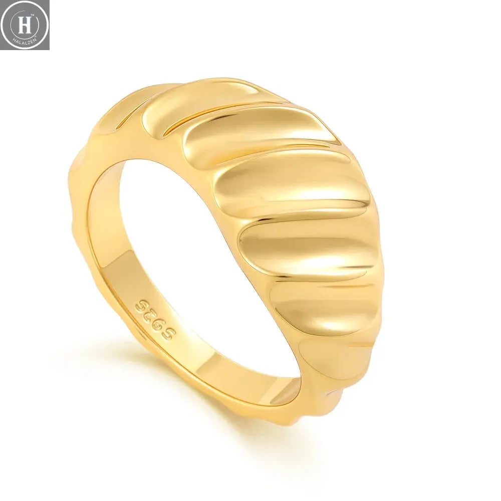 2026 Bestseller 925 Silver, Heart-Shaped Butterfly Ring, Sizes 6, 7, 8, 9, Perfect for European Women's Exquisite Charm Jewelry HALALZEN